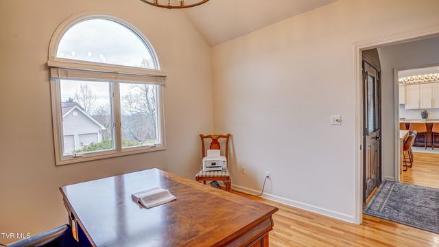 1018 Laurelwood Drive, Kingsport, TN 37660