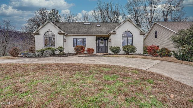 1018 Laurelwood Drive, Kingsport, TN 37660