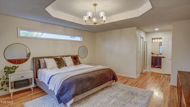 1018 Laurelwood Drive, Kingsport, TN 37660