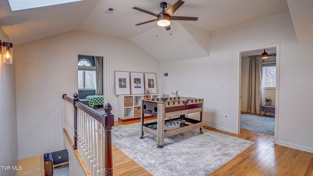 1018 Laurelwood Drive, Kingsport, TN 37660