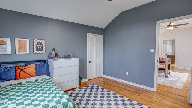 1018 Laurelwood Drive, Kingsport, TN 37660