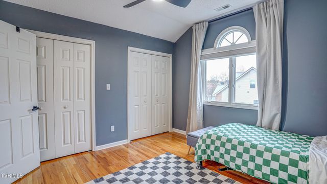 1018 Laurelwood Drive, Kingsport, TN 37660