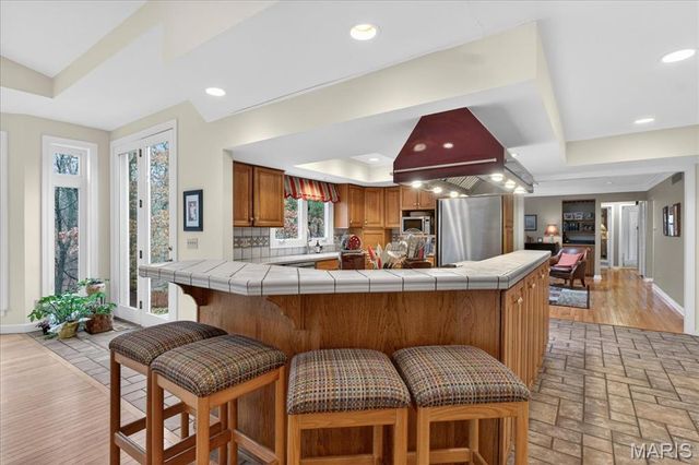 2133 Hunters Way Court, Chesterfield, MO 63017