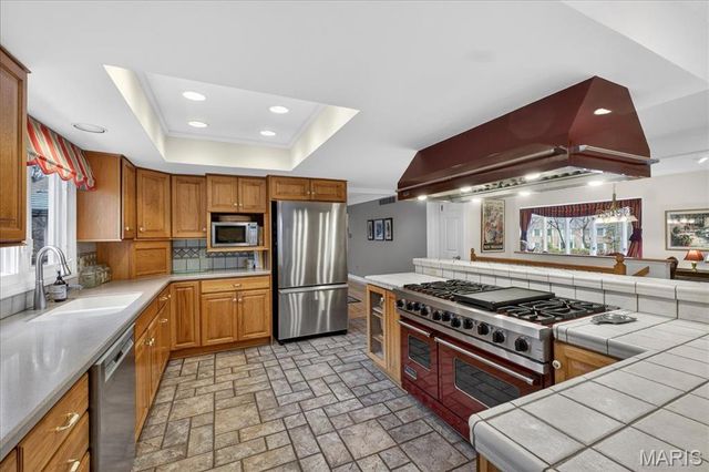 2133 Hunters Way Court, Chesterfield, MO 63017