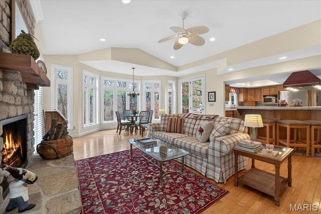 2133 Hunters Way Court, Chesterfield, MO 63017