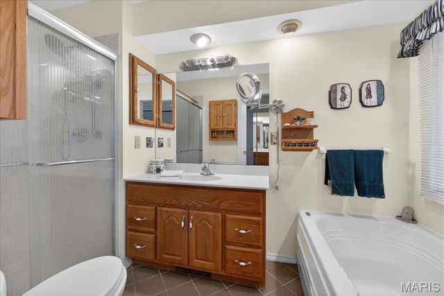 2133 Hunters Way Court, Chesterfield, MO 63017