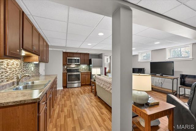 2133 Hunters Way Court, Chesterfield, MO 63017