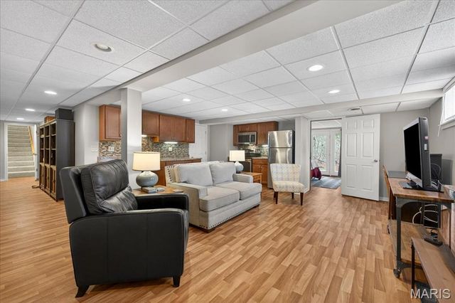 2133 Hunters Way Court, Chesterfield, MO 63017