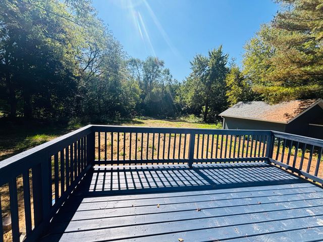 2075 E 200 S, Knox, IN 46534