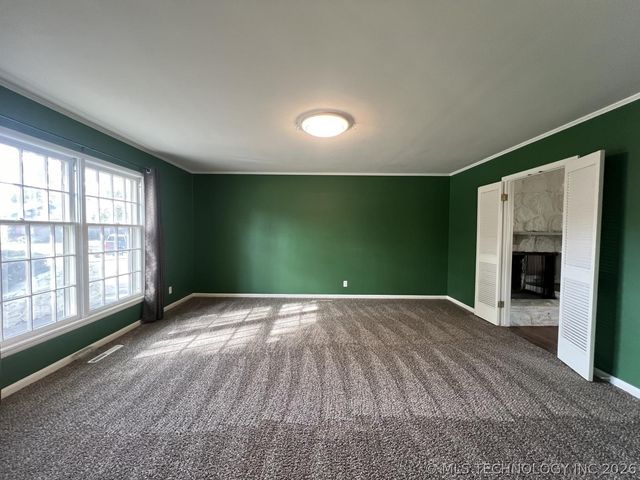 1751 E 59th Place, Tulsa, OK 74105