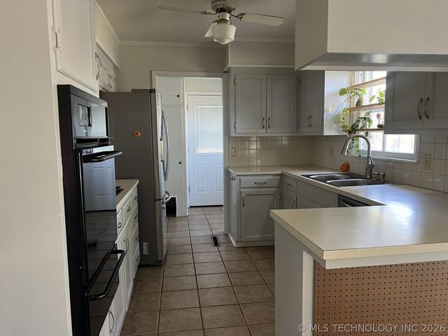 1751 E 59th Place, Tulsa, OK 74105