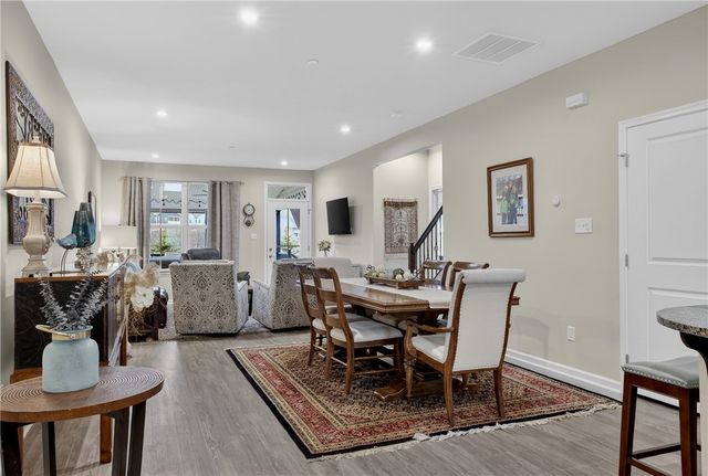 153 Dana Dr, Ohio Twp, PA 15143