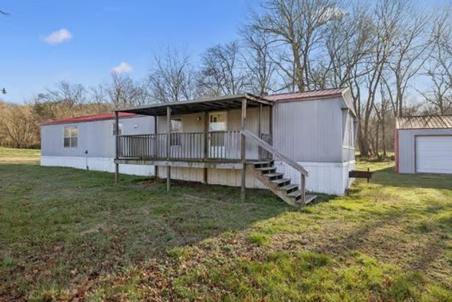5160 Hillcrest Ln, Culleoka, TN 38451