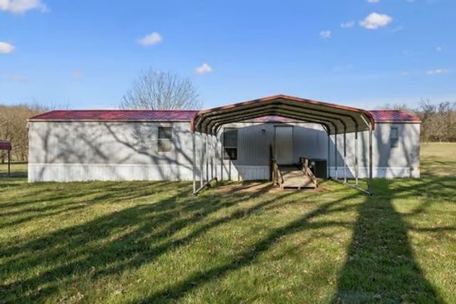 5160 Hillcrest Ln, Culleoka, TN 38451