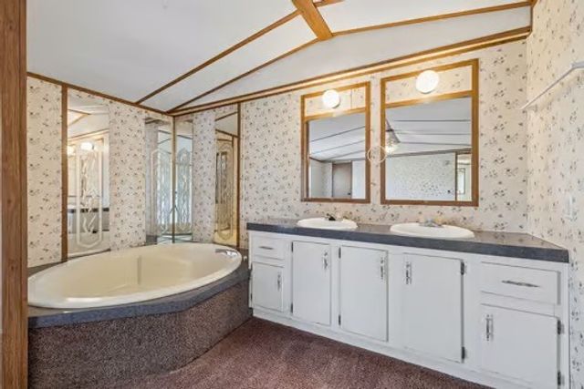 5160 Hillcrest Ln, Culleoka, TN 38451