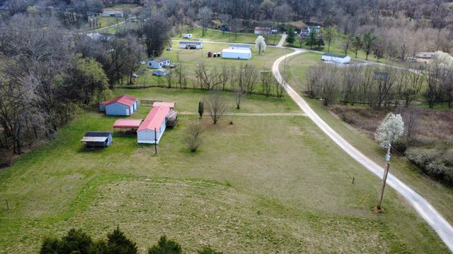 5160 Hillcrest Ln, Culleoka, TN 38451