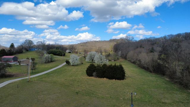 5160 Hillcrest Ln, Culleoka, TN 38451