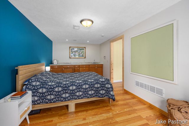 9951 10 Mile Road Ne, Oakfield Twp, MI 49341