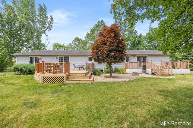 9951 10 Mile Road Ne, Oakfield Twp, MI 49341