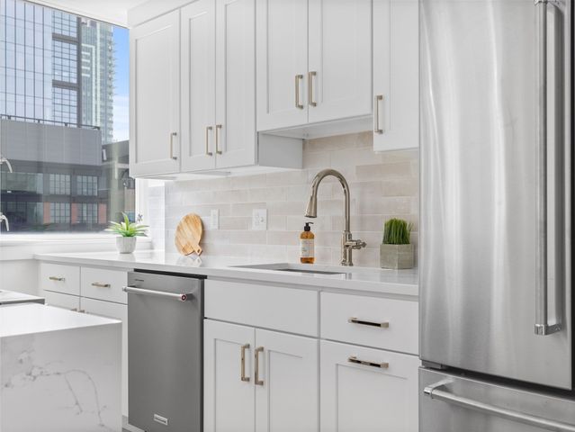 234 Causeway St 720, Boston, MA 02114