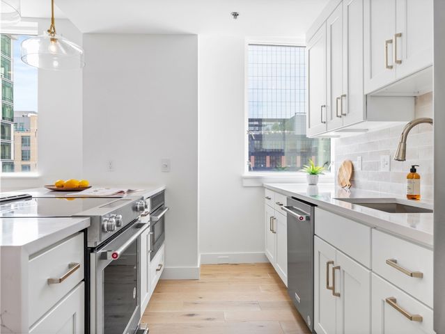 234 Causeway St 720, Boston, MA 02114