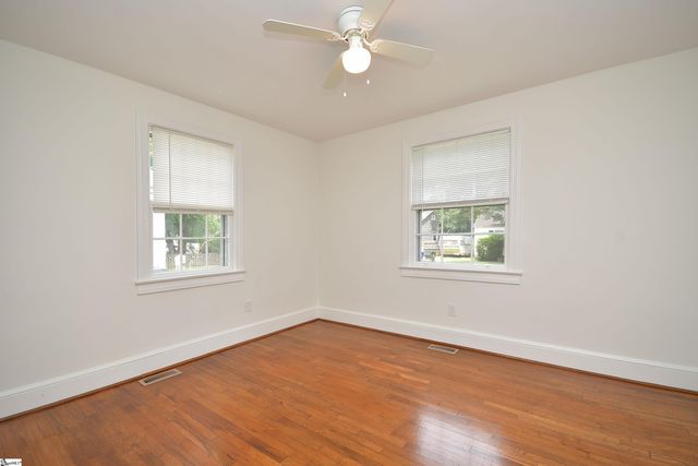 14 Tabor Street, Greenville, SC 29609