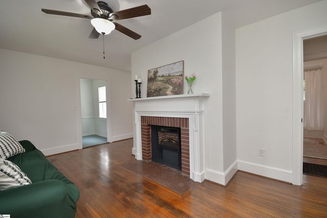 14 Tabor Street, Greenville, SC 29609
