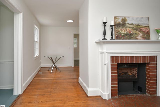 14 Tabor Street, Greenville, SC 29609