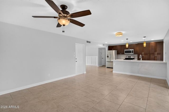 1885 E GENEVA Drive, Tempe, AZ 85282