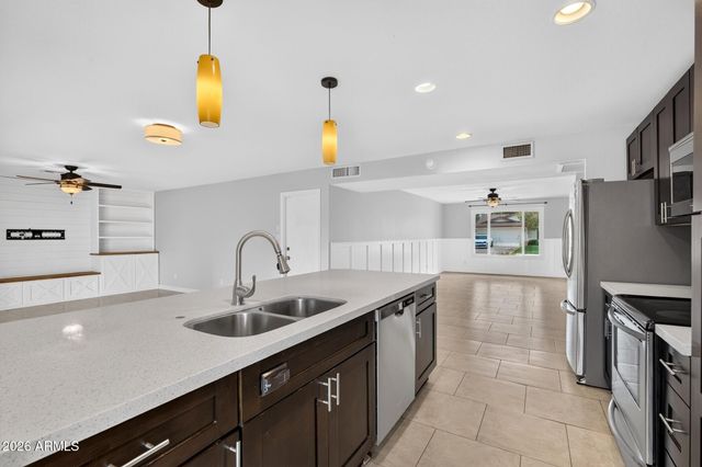 1885 E GENEVA Drive, Tempe, AZ 85282