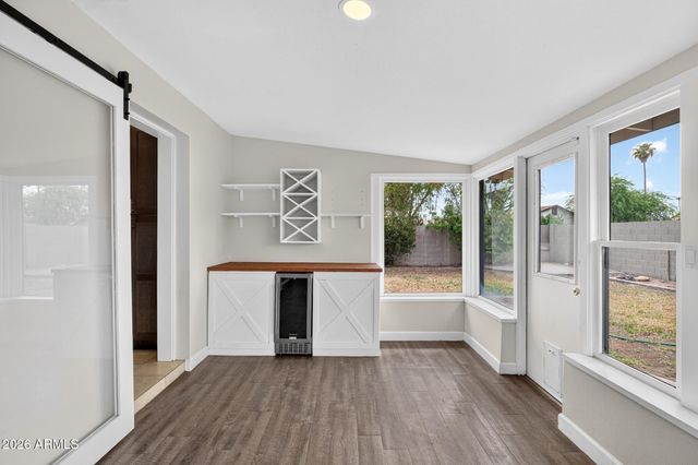 1885 E GENEVA Drive, Tempe, AZ 85282