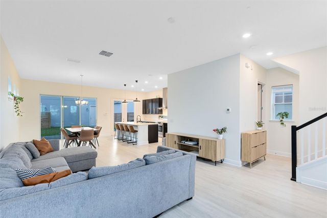 14161 CENTERLINE DRIVE, Orlando, FL 32827