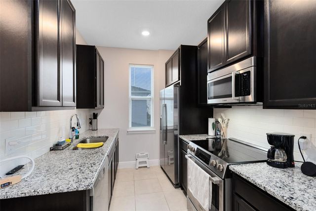 14161 CENTERLINE DRIVE, Orlando, FL 32827