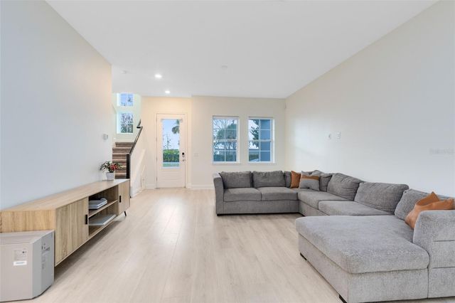 14161 CENTERLINE DRIVE, Orlando, FL 32827