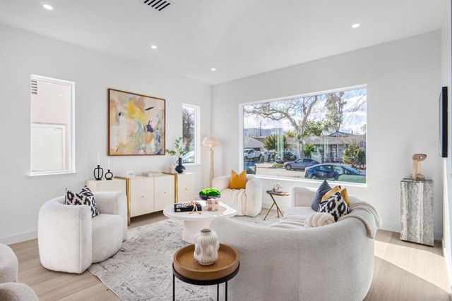 556 N Clover Avenue, San Jose, CA 95128