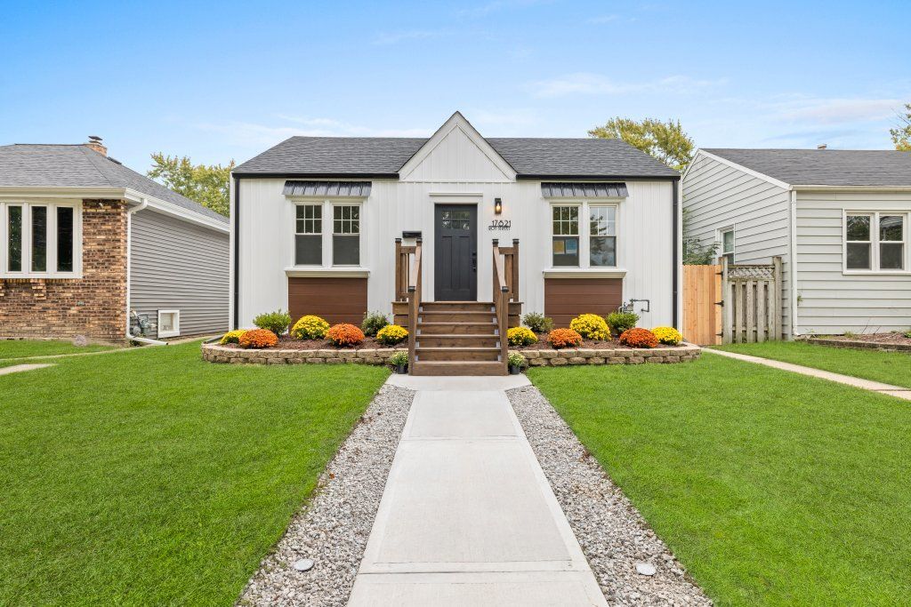 17821 Roy Street, Lansing, IL 60438 — exterior