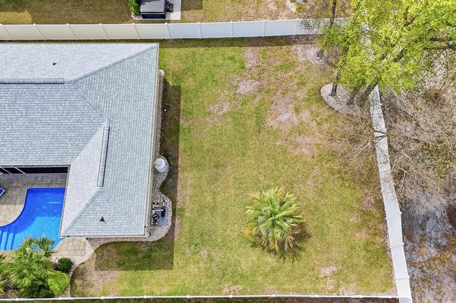 1574 Harbour Place Dr., Calabash, NC 28467