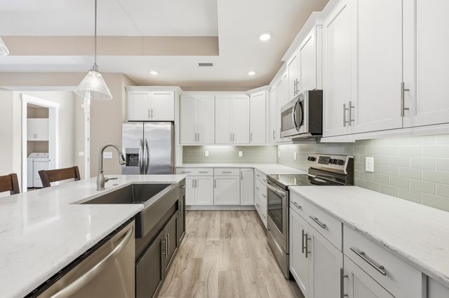 1574 Harbour Place Dr., Calabash, NC 28467