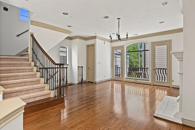 2124 Harold Street A, Houston, TX 77098