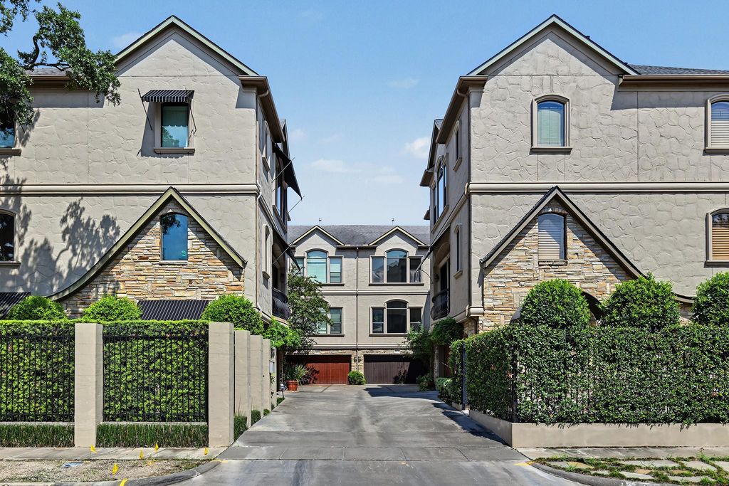 2124 Harold Street A, Houston, TX 77098