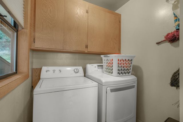 4644 Glen Echo Way, Central Point, OR 97502