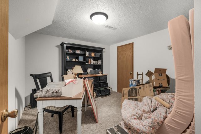 4644 Glen Echo Way, Central Point, OR 97502