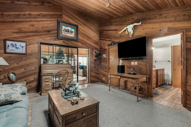 4644 Glen Echo Way, Central Point, OR 97502