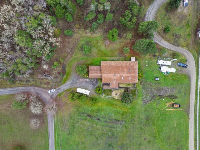 4644 Glen Echo Way, Central Point, OR 97502