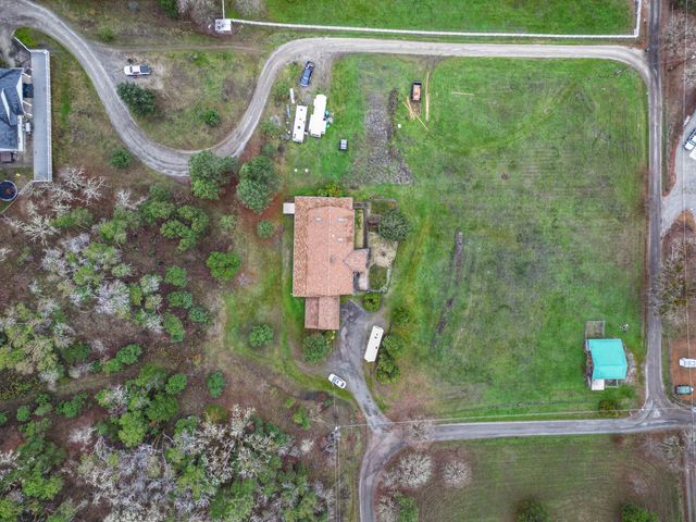 4644 Glen Echo Way, Central Point, OR 97502