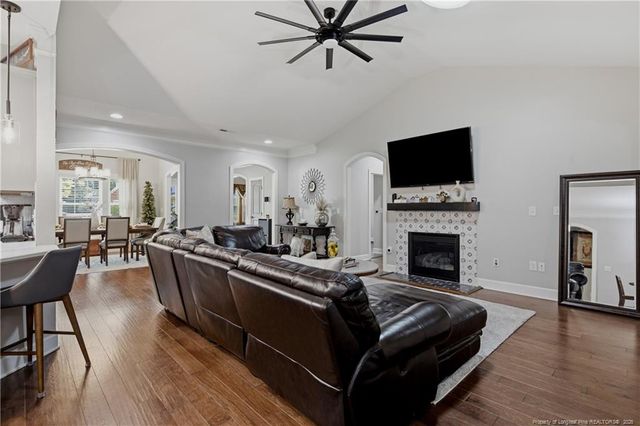 148 Heatherspring Way, Spring Lake, NC 28390