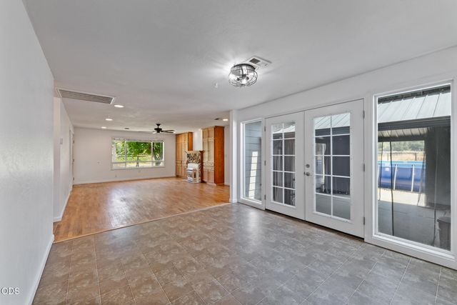 95 Champlin Lane, Gold Hill, OR 97525