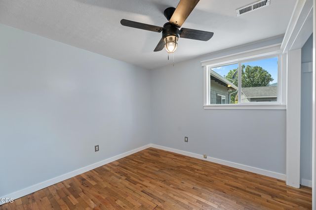95 Champlin Lane, Gold Hill, OR 97525