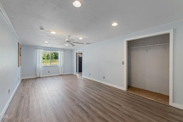 95 Champlin Lane, Gold Hill, OR 97525