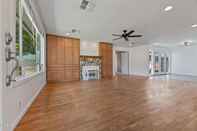 95 Champlin Lane, Gold Hill, OR 97525